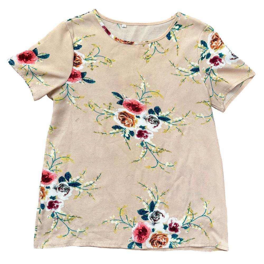 NWOT SHEIN TAN FLORAL TEE SHIRT // SIZE SMALL🌸
